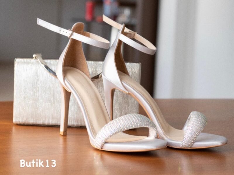 Butik 13 - Sve za dame, haljine, obuća, torbice...