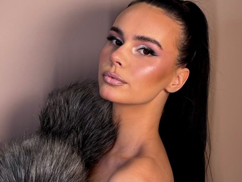 Velvet beauty by Lara — Niš