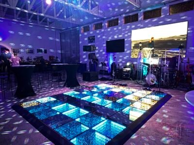 Svetleci podovi Glamur