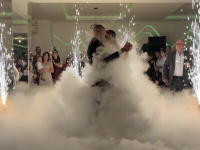 Bloom Room - Party effects