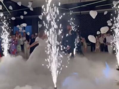 Bloom Room - Party effects