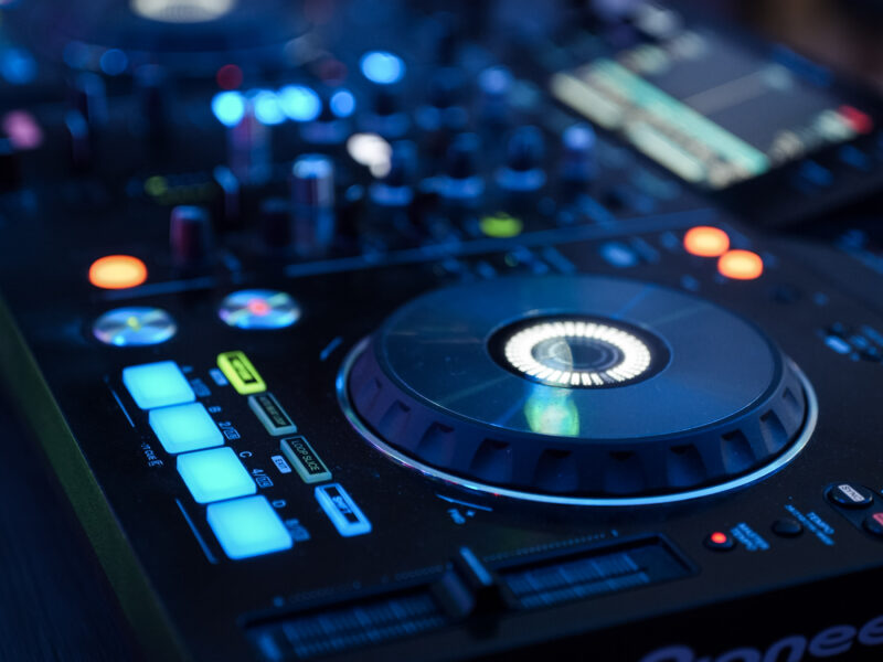 DJ za sve vrste proslava