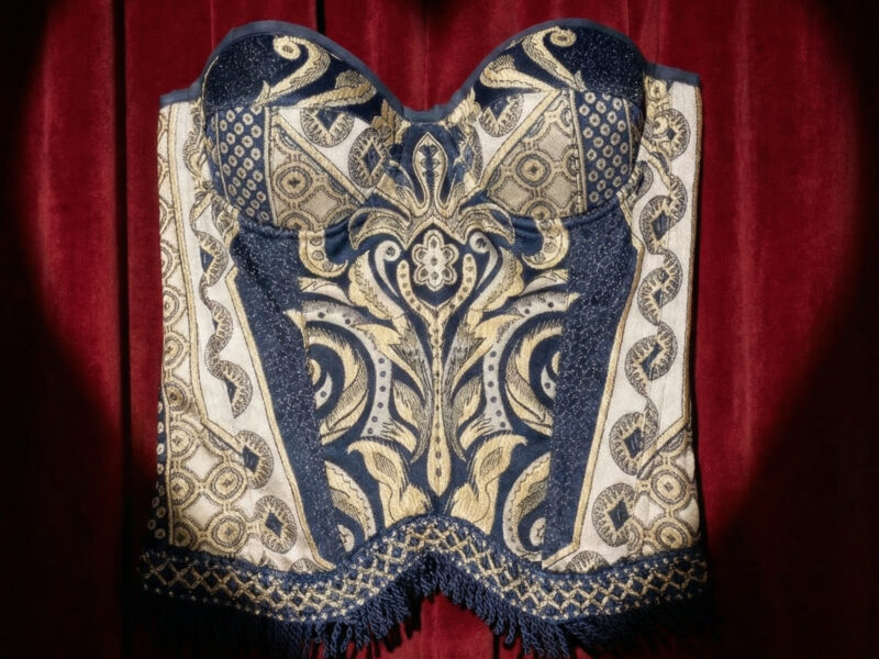 Magneta Couture